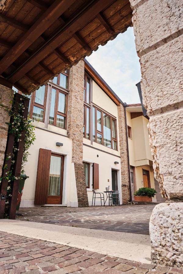 Ad Sidera Bed & Breakfast Pastrengo Exterior foto